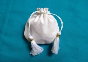 Sacs à main en tissu brodé ethnique indien de conception artisanale de 2025, dernier design, cadeau de mariage pour femmes, porte-monnaie, sacs potli - Product Image 4