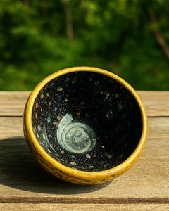 Cuenco de Resina Artesanal con Doble Capa de Ópalo, Inspirado en la Galaxia, Taza de Arte con Pedestal Cósmico, Cuenco Decorativo Único para el Hogar - Product Image 4