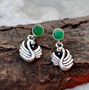 Boucles d'oreilles en argent sterling 925 avec cristal vert, boucles d'oreilles charmantes, belles boucles d'oreilles en argent élégantes, bijoux oxydés - Product Image 6