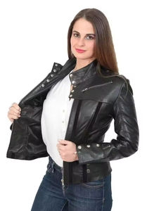 Veste en cuir véritable pour femmes qui s'associe à tous les styles de tenues offrant une texture lisse avec une valeur d'usure durable à long terme - Product Image 3