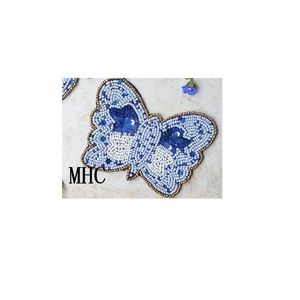 Ensemble de sets de table en perles argentées et dorées de 14 pouces faits à la main, écologiques, style américain moderne, tapis en verre, motif ovale, tapis de salle à manger - Product Image 1