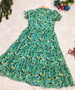 Robe maxi à volants florale haut de gamme, tenue tendance à manches bouffantes en forme de A pour le printemps et l'été - Product Image 5