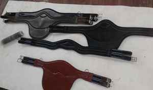 Circunferencia de caballo de cuero de primera calidad Correa acolchada ajustable Hardware duradero Ideal para sesiones de entrenamiento y equitación ecuestre - Product Image 6