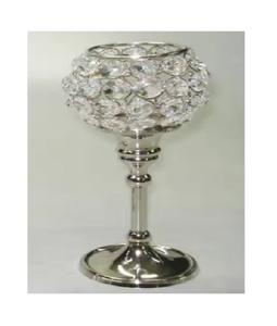 Bougeoir décoratif en métal et cristal fabriqué à la main pour améliorer l'ambiance lors de rassemblements de fêtes ou d'événements à la maison - Product Image 4