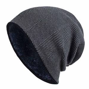 MOVATEXTILES 2025, nuevos gorros de moda personalizados, gorro de punto de Cachemira de invierno con estampado Digital para mujer, Jacquard - Product Image 3