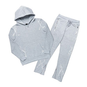 Chándales con capucha y borde de dobladillo crudo y corte de algodón OEM personalizados, pantalones para hombre, chándal apilado acampanado, conjunto de Jogger de dos piezas para hombre - Product Image 5