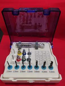 Juego de instrumentos de ortodoncia quirúrgica dental Manual esencial para procedimientos dentales A + Grado Clase II con garantía de 5 años - Product Image 6