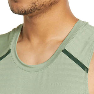 เสื้อกล้ามคอตตอนแขนกุดของผู้ชายเสื้อกล้ามระบายอากาศได้ดีเสื้อสตริงเกอร์กล้ามเนื้อออกแบบได้ตามต้องการ - Product Image 5