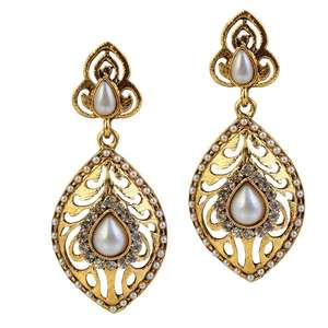 Kriaa <b>Fine</b> <b>Cuff</b> <b>Earrings</b> Austrian Stone and Gold-Plated Pearl Dangler 1304921 - Product Image 1
