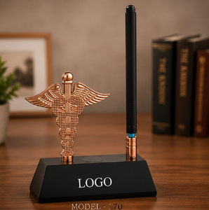 Trophées en métal moulé sous pression personnalisés avec gravure laser et impression UV, design portable pour cadeaux d'entreprise - Product Image 1