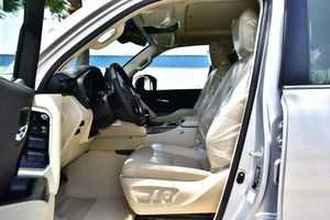 T-oyota LandCruiser à vendre à des prix abordables pour un utilitaire robuste - Product Image 4