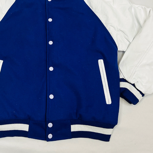 Chaqueta Universitaria Bomber DCY, Clásica Azul Rey con Letras Blancas, Unisex, Ropa Deportiva Universitaria, Impermeable - Product Image 4