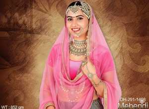 Conjunto nupcial de joyería antigua 852gm Diseño tradicional Conjunto de collar y pendientes pesados para bodas Ceremonias y ocasiones especiales - Product Image 4