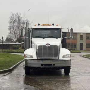 Offres 100 % authentiques : Camion porte-conteneurs d'occasion 2020 330 avec plateau roll-off de 16 pieds – Prêt à être expédié dans le monde entier - Product Image 1