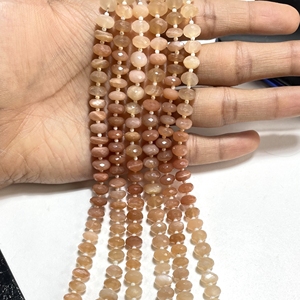 ลูกปัดรูปพระจันทร์สีพีชธรรมชาติขนาด7.5-8มม. สำหรับทำเครื่องประดับ - Product Image 2
