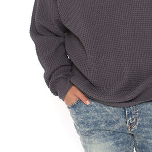 Suéter Personalizado de Cuello Redondo para Hombre, Manga Larga, Grueso, de Forro Polar - Product Image 4