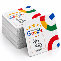 Support de carte personnalisé en acrylique pour avis Google avec affichage NFC pour les commentaires clients et le marketing sur les réseaux sociaux