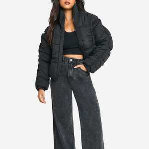 Chaqueta acolchada para mujer hecha en Pakistán al por mayor Chaqueta acolchada para mujer de color liso con el mejor diseño para mujer adulta - Product Image 4