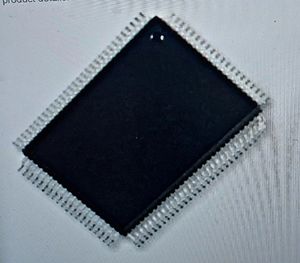 Mecca Traders Co Ltd CY7C1441KV33-133AXI Memoria SRAM Síncrona de 36 Mbit 1M X 36bit TQFP 100 Pines 3.135V Modelo 0099 - Product Image 1