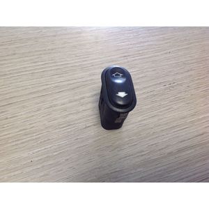 Bouton FORD Puma Série 93BG14529AA 03160000 (97>02) - Product Image 1
