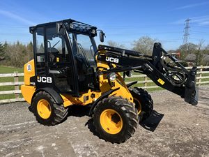 รถตักขนาดกะทัดรัด JCB 403 PLUS สินค้าใหม่ - Product Image 4