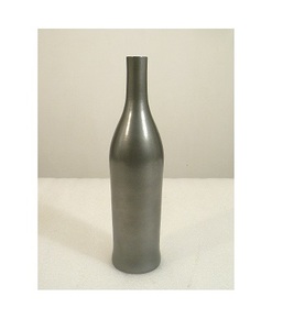 แจกันดอกไม้โต๊ะโลหะดีไซน์ขวด - Product Image 1