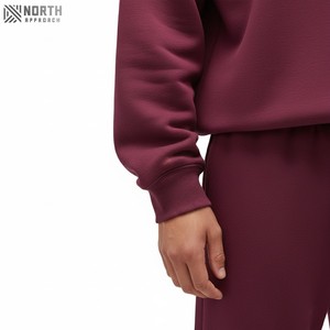 Conjuntos personalizados de ropa de calle de 2 piezas para hombre, sudaderas con capucha bordadas de nuevo diseño y pantalones acampanados, aspecto desteñido al sol lavado con ácido Vintage para invierno - Product Image 4