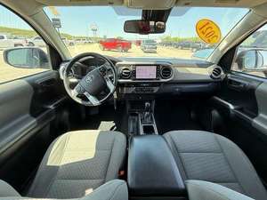 Toyota Tacoma 2021 - Product Image 2