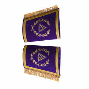 Manchette maçonnique de qualité supérieure tresse d'or sur mesure gantelets maçonniques brodés à la main - Product Image 4