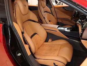 Purosangue Convertible 2025 USADO, Tracción en las Cuatro Ruedas, Volante a la Izquierda, Turbo, R17, Asientos de Cuero, Techo Panorámico de Aleación de Aluminio, Automático - Product Image 4