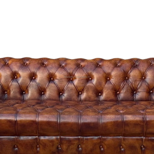 โซฟาเชสเตอร์ฟิลด์หนังแท้สองที่นั่งพร้อมพนักพิงแบบเย็บลึก แขนพับได้ โครงไม้เนื้อแข็ง โซฟาพักผ่อนสุดหรู - Product Image 4