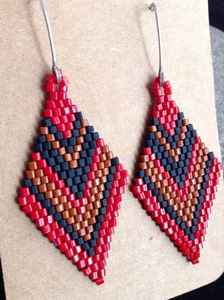 Pendientes colgantes bordados de diseñador elegante Accesorios de moda de lujo - Product Image 4