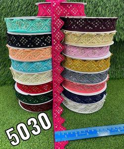 ผ้าลูกไม้ปักลายดอกไม้แพ็คหลากสีเหมาะสำหรับโครงการศิลปะและงานฝีมือและสำหรับนักออกแบบเสื้อผ้า - Product Image 3