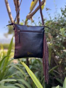 Bolso de Mano de Cuero Vacuno con Flecos, Hecho a Mano, Tallado, Estilo Bohemio Gitano Vintage, Bolsos de Hombro Elegantes, Gran Venta - Product Image 3