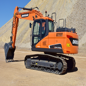 รถขุดตีนตะขาบ Doosan เกือบใหม่ - Product Image 4