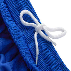 Kit de football de style rétro personnalisé de haute qualité chemise et short de football à sublimation en polyester de quantité minimale de commande basse - Product Image 4