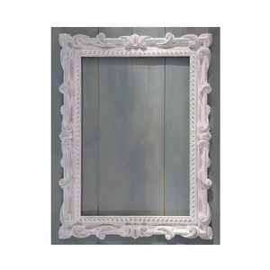 Miroir mural en bois avec attrait artistique pour les petits espaces comme les salles de bain cadre en bois par Azora Industries - Product Image 5