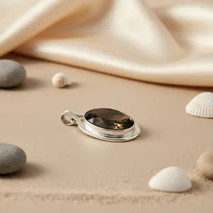 Pendentif en argent 925 avec quartz fumé, taille ovale, serti clos, minimaliste, solitaire, unisexe, pour usage quotidien - Product Image 1