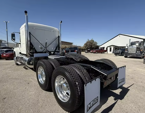 El mejor!! Camión Tractor Diésel de Servicio Pesado 6x4 con Cabina Dormitorio para Transporte de Carga y Mercancías a Larga Distancia - Product Image 3