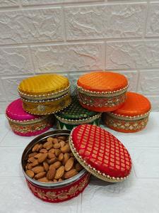 Cajas Redondas de Brocado con Cuentas para Recuerdos de Boda, Mini Caja para Baby Shower y Damas de Honor, Cesta para Frutos Secos, Regalo de Inauguración de Casa - Product Image 3