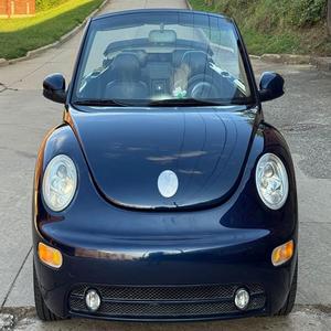 VOLKSWAGEN NEW BEETLE CONVERTIBLE GLS 2003 USADO, VOLANTE A LA IZQUIERDA/DERECHA - Product Image 1
