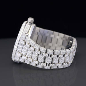 Montre à affichage analogique unique pour homme Mouvement japonais en moissanite avec diamant entièrement glacé Bracelet en acier inoxydable Résistant à l'eau direct - Product Image 5