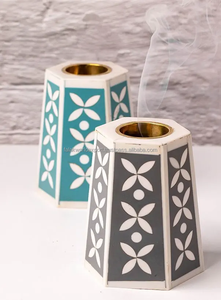 Porte-encens élégant en nacre fait à la main Base en laiton Brûleur de coquillage décoratif en bois pour la méditation Falak World Export - Product Image 2