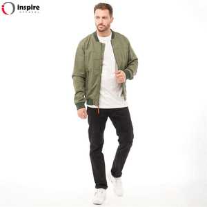 Chaquetas Bomber de Seda de Marca de Lujo con Logotipo Personalizado, Chaqueta de Béisbol con Cierre y Mangas Raglán para Hombre, por Inspire Apparel - Product Image 4