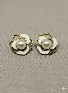 Pendientes de Perlas de Agua Dulce Naturales con Baño de Oro y Perlas de Concha para Mujer, inocencia, belleza, sinceridad y nuevos comienzos - Product Image 5