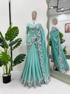 El último Sari de borde de trabajo de bordado de seda pesada de diseñador por FabZone - Product Image 4