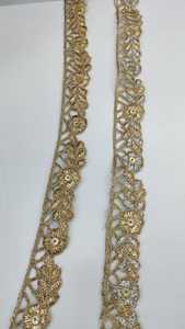 Rubans et lacets brodés à la machine sur mesure dans divers modèles et couleurs pour robes de mariée en couleur or - Product Image 2