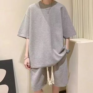 Conjunto de Dos Piezas de Camiseta de Manga Corta y Pantalones Cortos de Punto Waffle con Diseño de Logotipo Personalizado a Precio de Fábrica en China, Bangladesh - Product Image 3