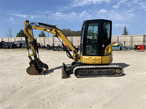 Cheap High Quality 2017 Caterpillar 303.5E2 CR Second Hand Crawler Excavator Used Hydraulic Earthmoving Excavator Lowest Price - Product Image 4