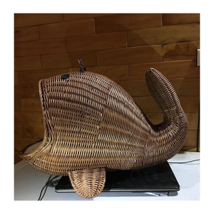 Maison tendance pour vos animaux de compagnie: chien/chat de Noël tissé en rotin fait à la main, lits et maisons durables et beaux pour chats - Product Image 3